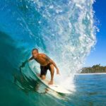 Surfing di Semeulue