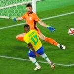 Malcom (17), pemain pengganti asal Brasil berhasil mencetak goal di menit ke-108 babak final sepak bola putra Olimpiade Tokyo 2020, Sabtu (7/8) malam