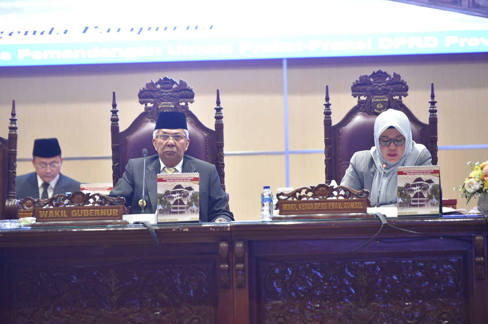 DPRD Provinsi Sumatera Selatan menggelar Rapat Paripurna LXI (61) lanjutan, Senin (20/2) di ruang sidang paripurna DPRD Sumsel